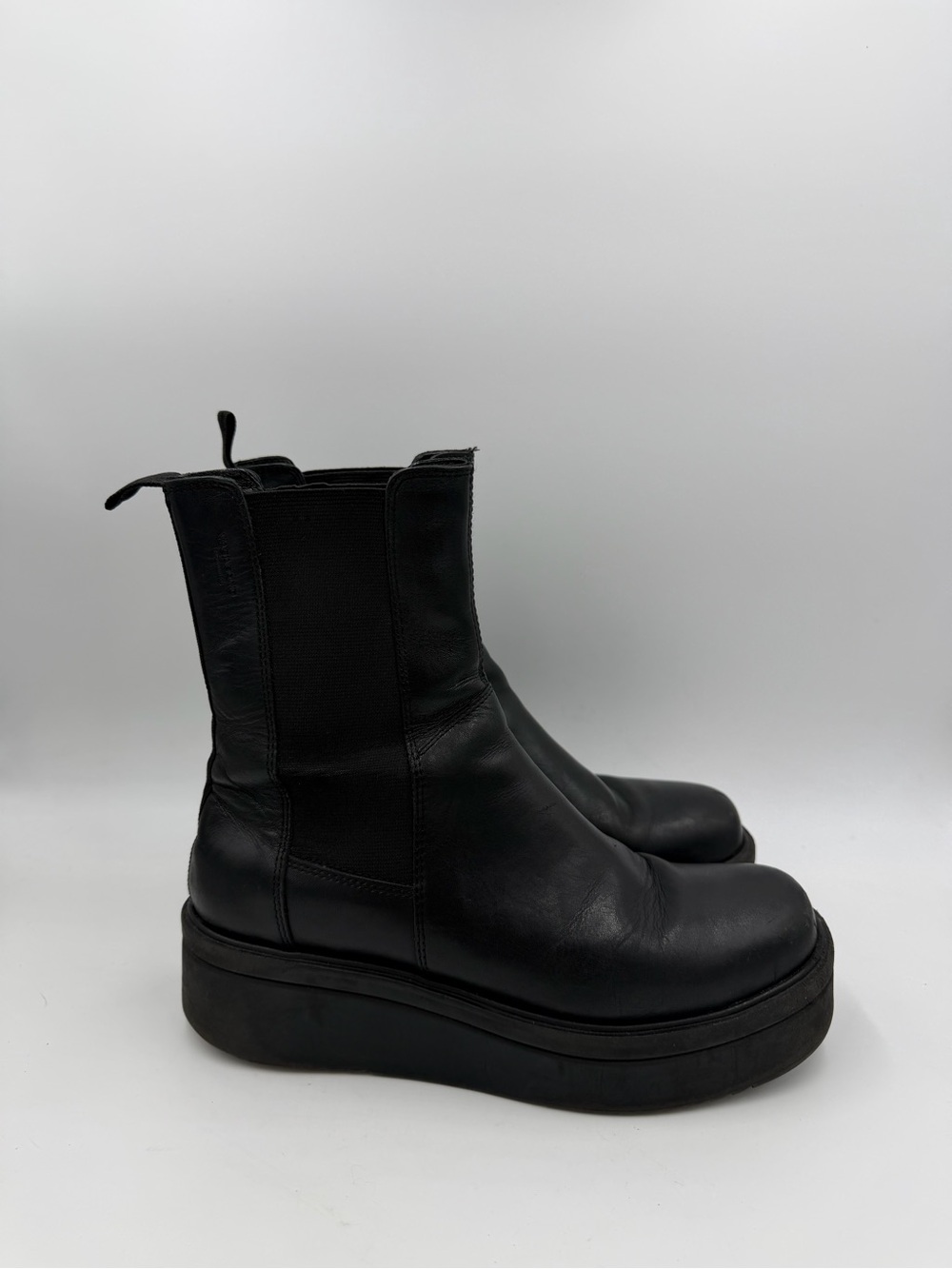 Vagabond Tara Black Leather Platform Chelsea Ankle Boots Women’s EU 38 US 8